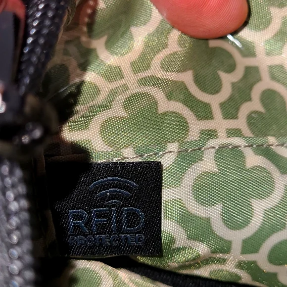 Lug Animal Peekaboo Wristlet Clutch. RFID blocker. - Picture 6 of 6